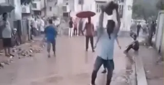 মিটফোর্ডে নৃশংস হত্যাকাণ্ড: পাথর দিয়ে আঘাতকারী সেই ব্যক্তি পটুয়াখালীতে গ্রেপ্তার